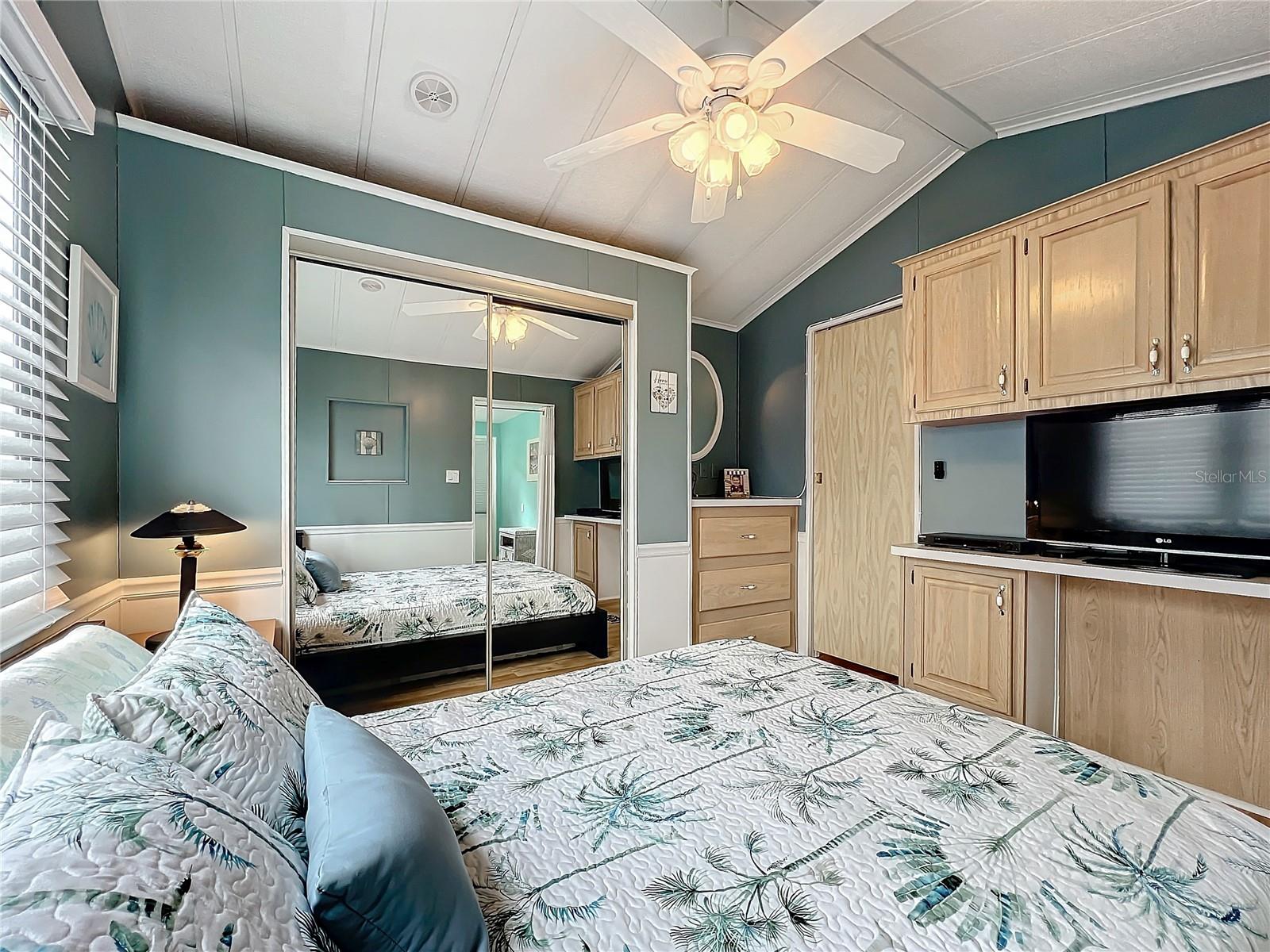 Image 20 of 44 For 3333 26th Avenue E 1241