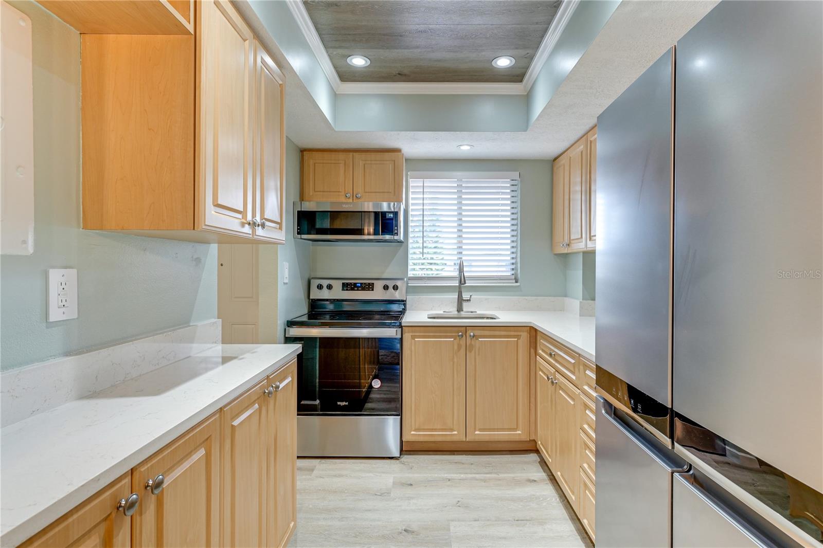 Image 6 of 29 For 4242 Heron Way B323