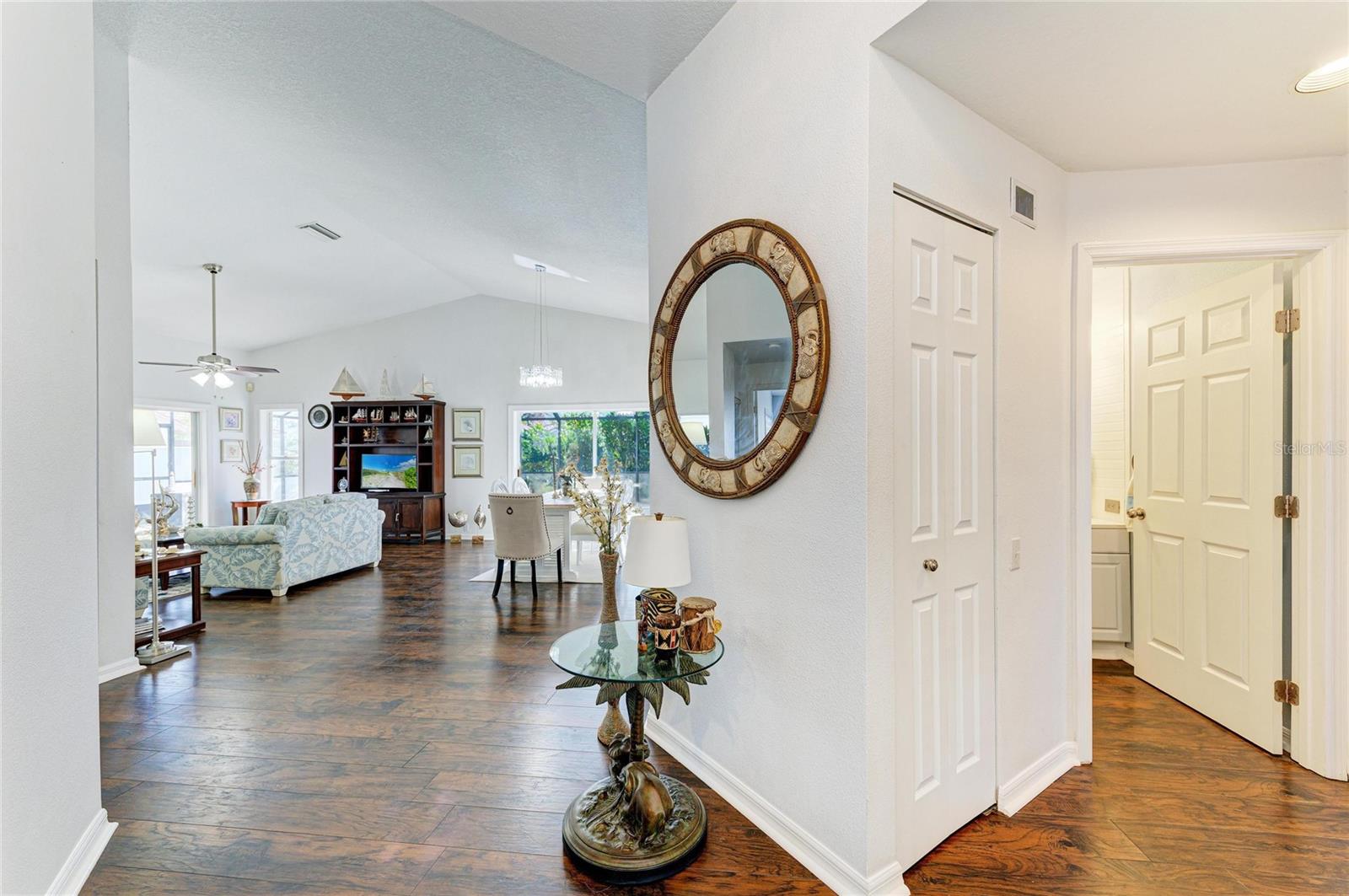 Image 12 of 74 For 4907 Kilty Court E