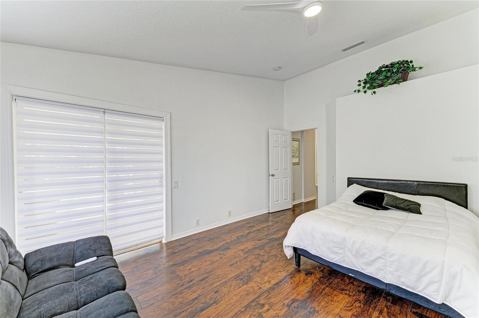 Image 28 of 74 For 4907 Kilty Court E