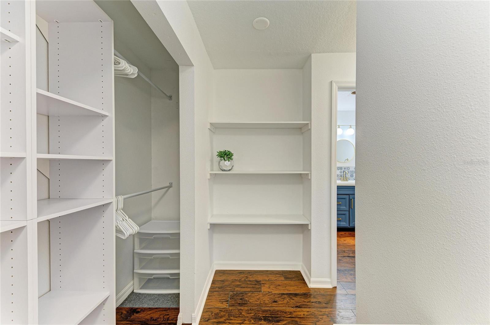 Image 35 of 74 For 4907 Kilty Court E