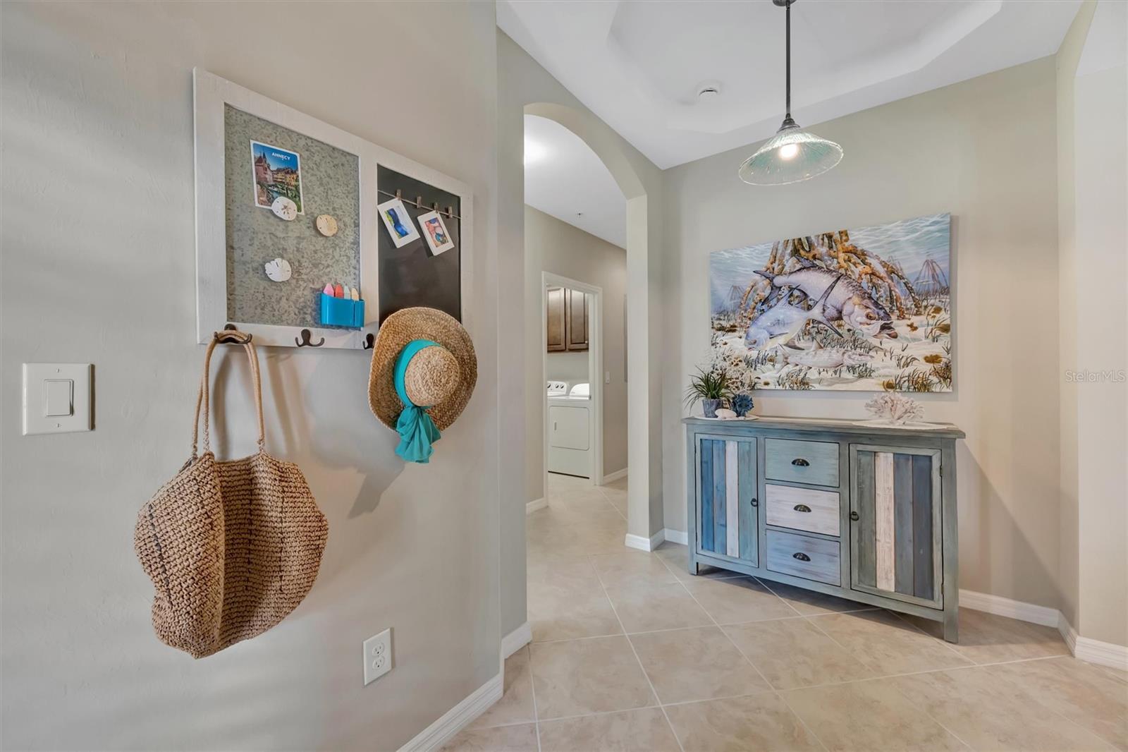 Image 12 of 83 For 1005 Riverscape Street