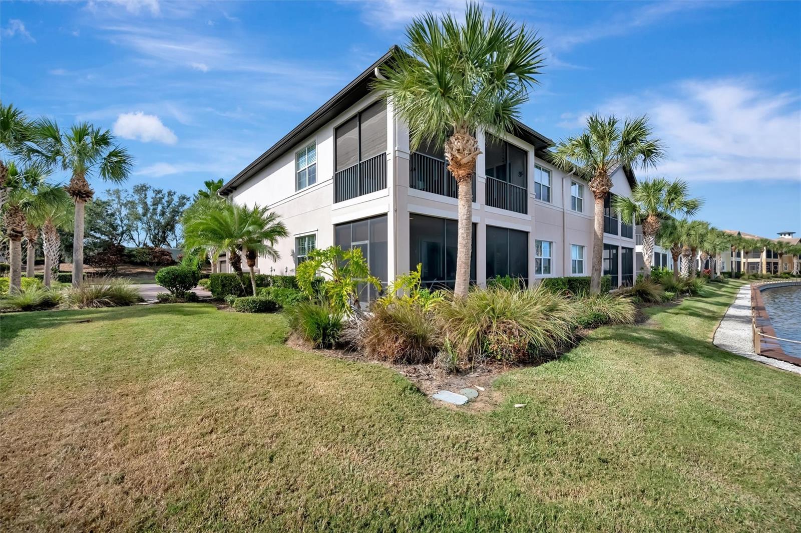 Image 22 of 83 For 1005 Riverscape Street