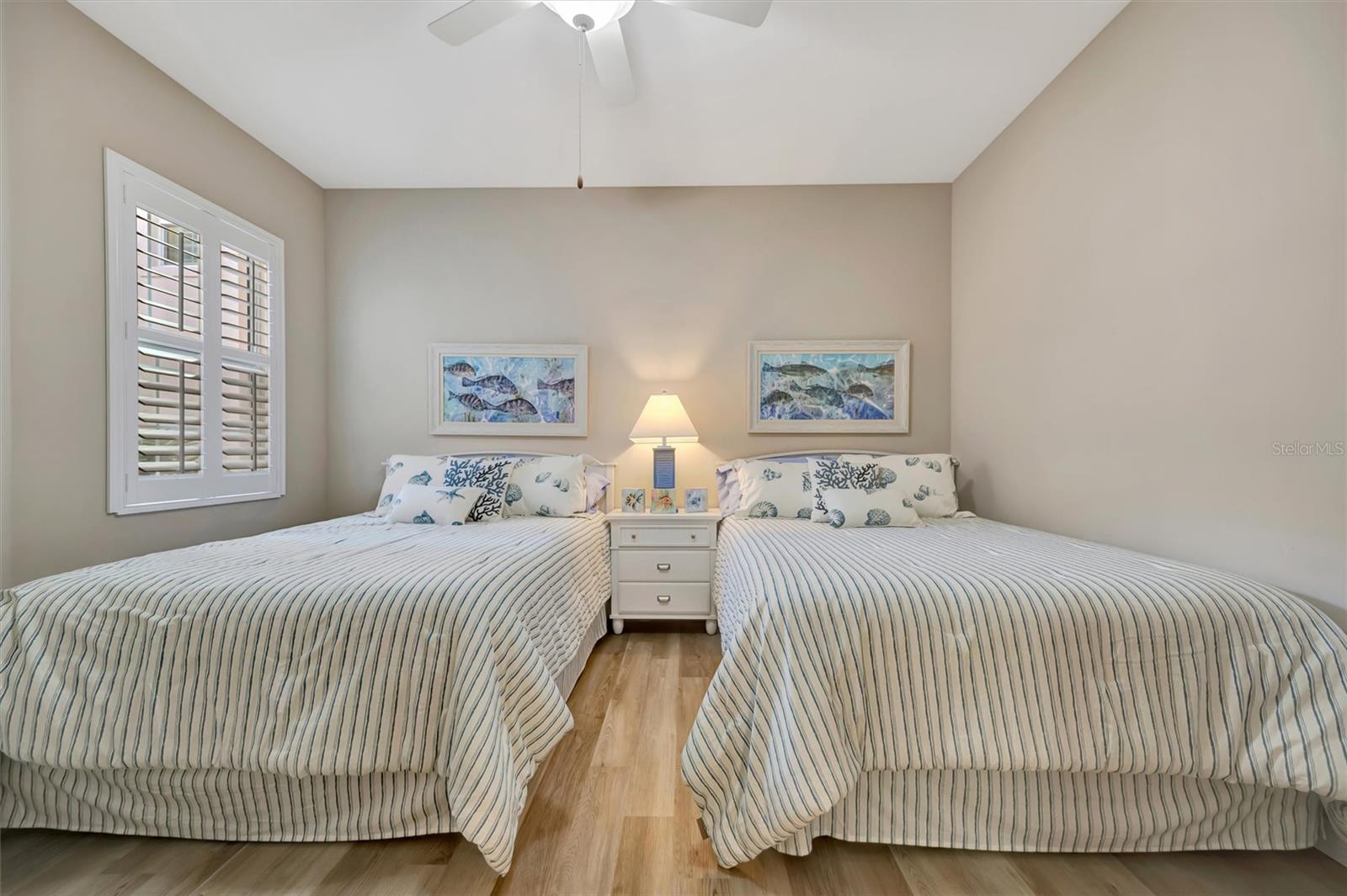 Image 33 of 83 For 1005 Riverscape Street