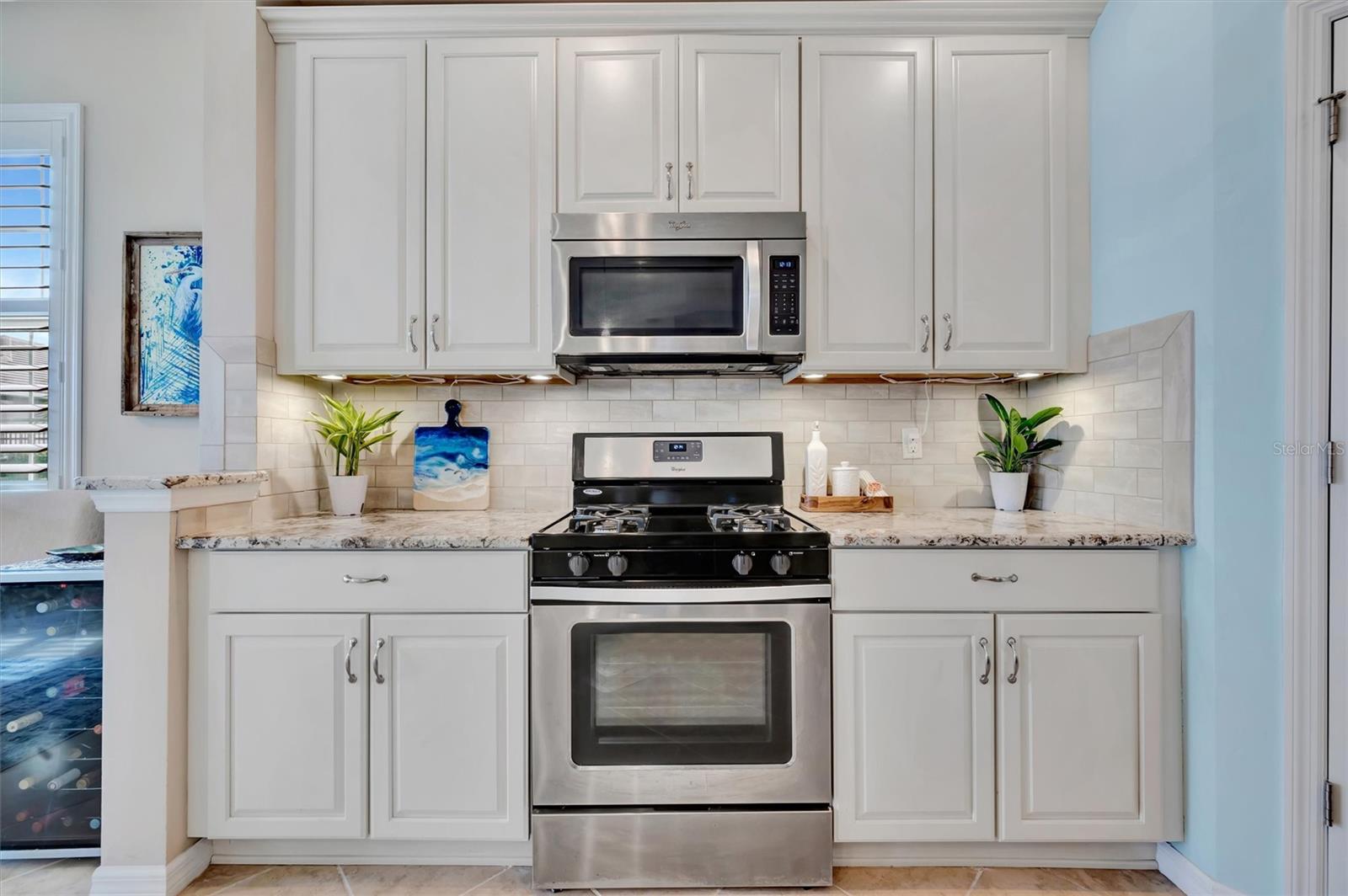 Image 41 of 83 For 1005 Riverscape Street