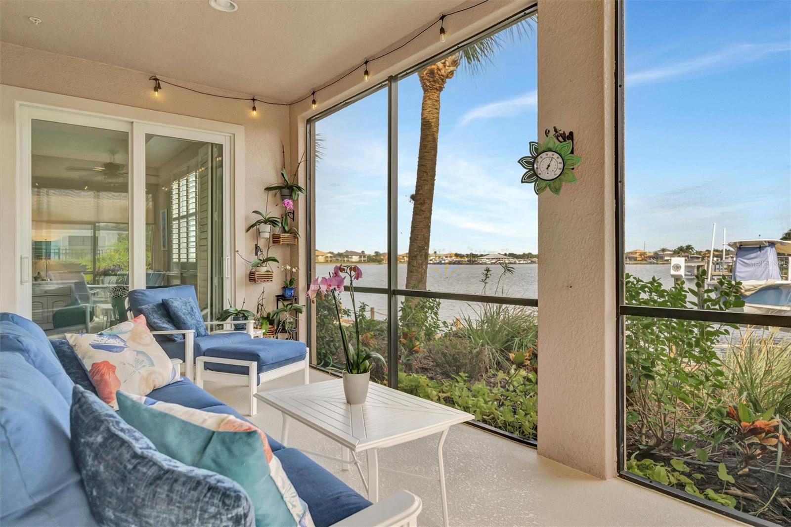 Image 54 of 83 For 1005 Riverscape Street