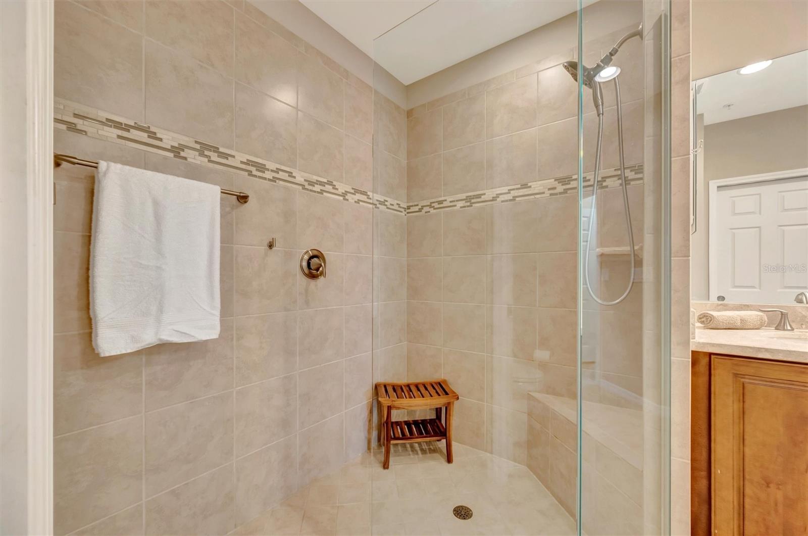 Image 64 of 83 For 1005 Riverscape Street