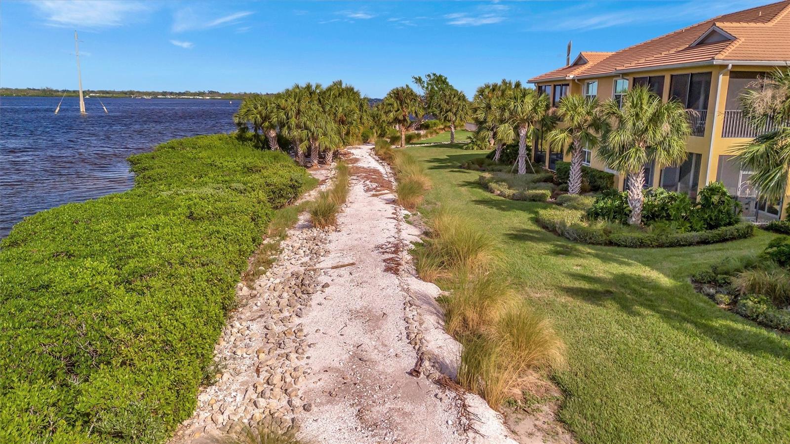 Image 73 of 83 For 1005 Riverscape Street