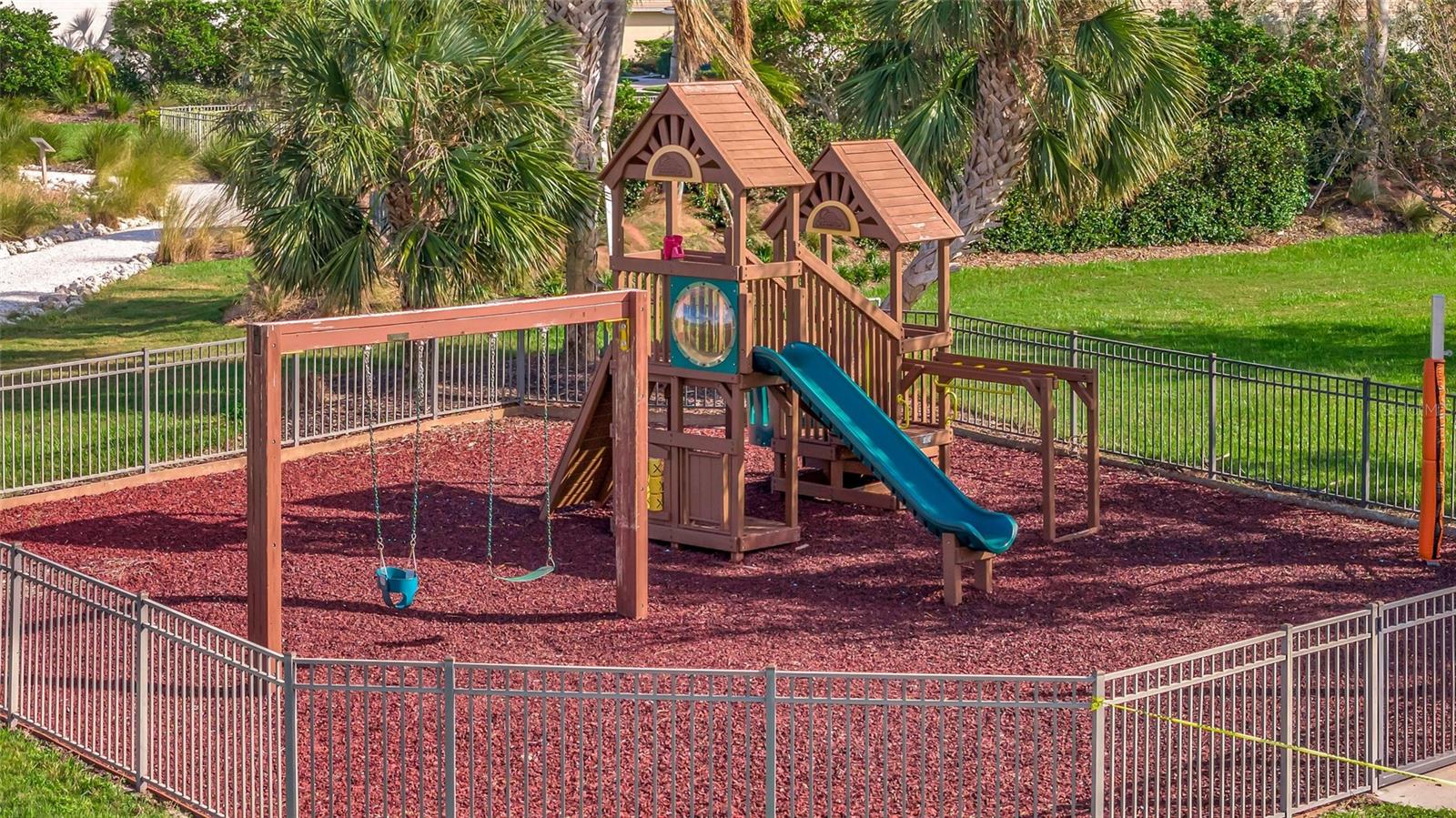 Image 81 of 83 For 1005 Riverscape Street