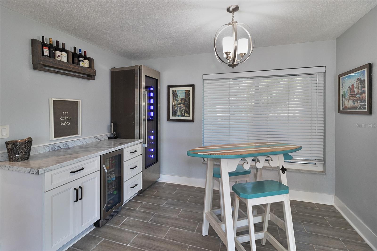 Image 10 of 38 For 2376 Armour Drive