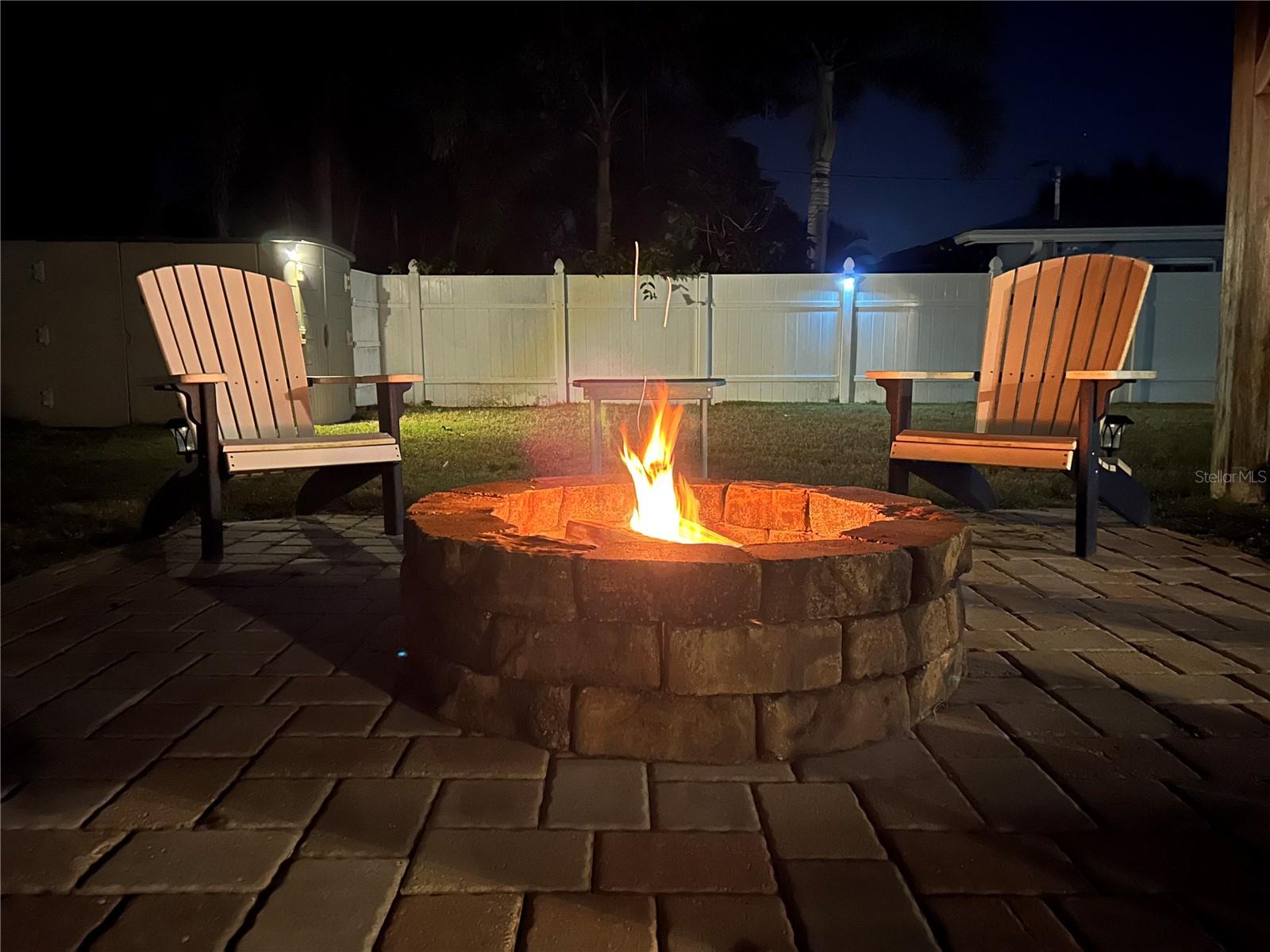 Image 30 of 38 For 2376 Armour Drive