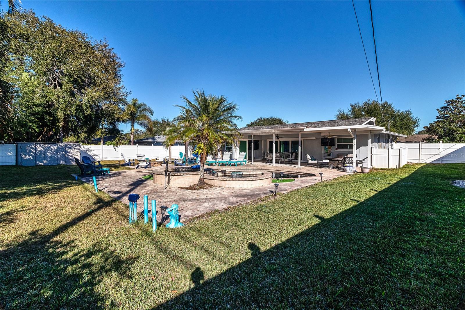 Image 32 of 38 For 2376 Armour Drive