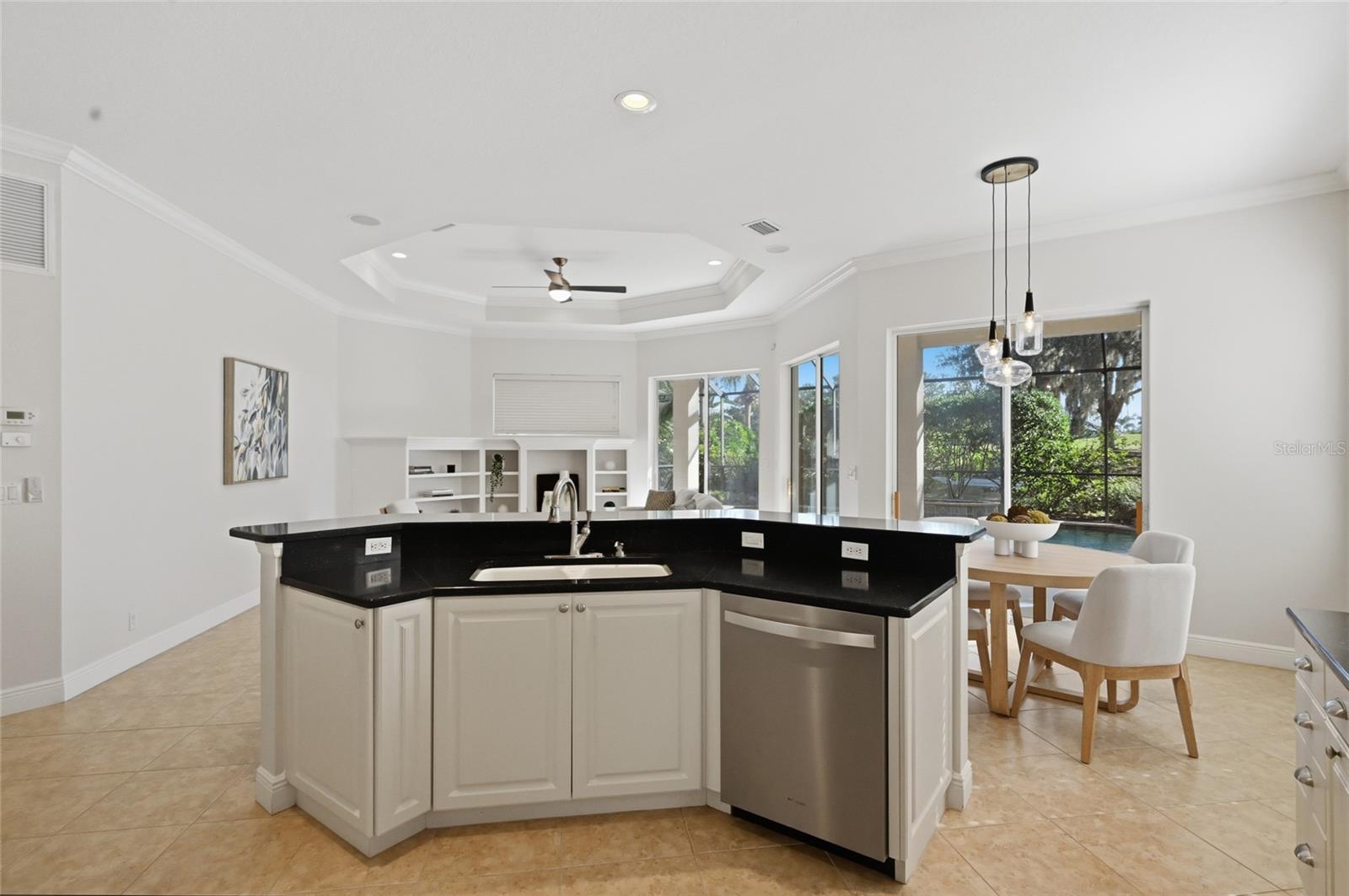 Image 13 of 47 For 7244 Orchid Island Place