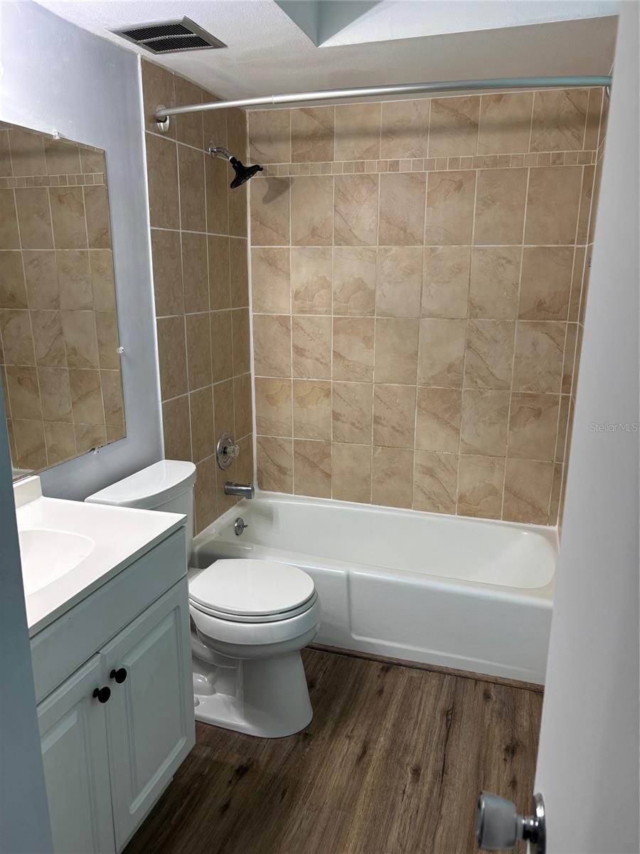 Image 3 of 7 For 4800 Rilma Avenue 141