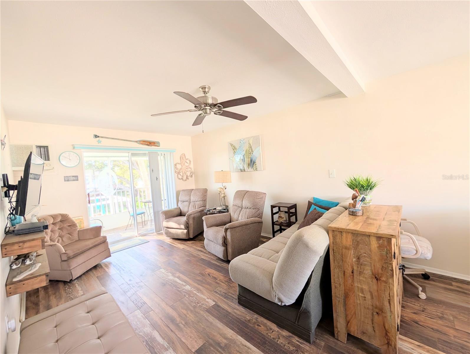 Image 10 of 37 For 2328 Canal Drive G26