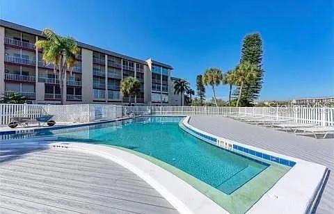 Image 20 of 34 For 4242 Heron Way B323