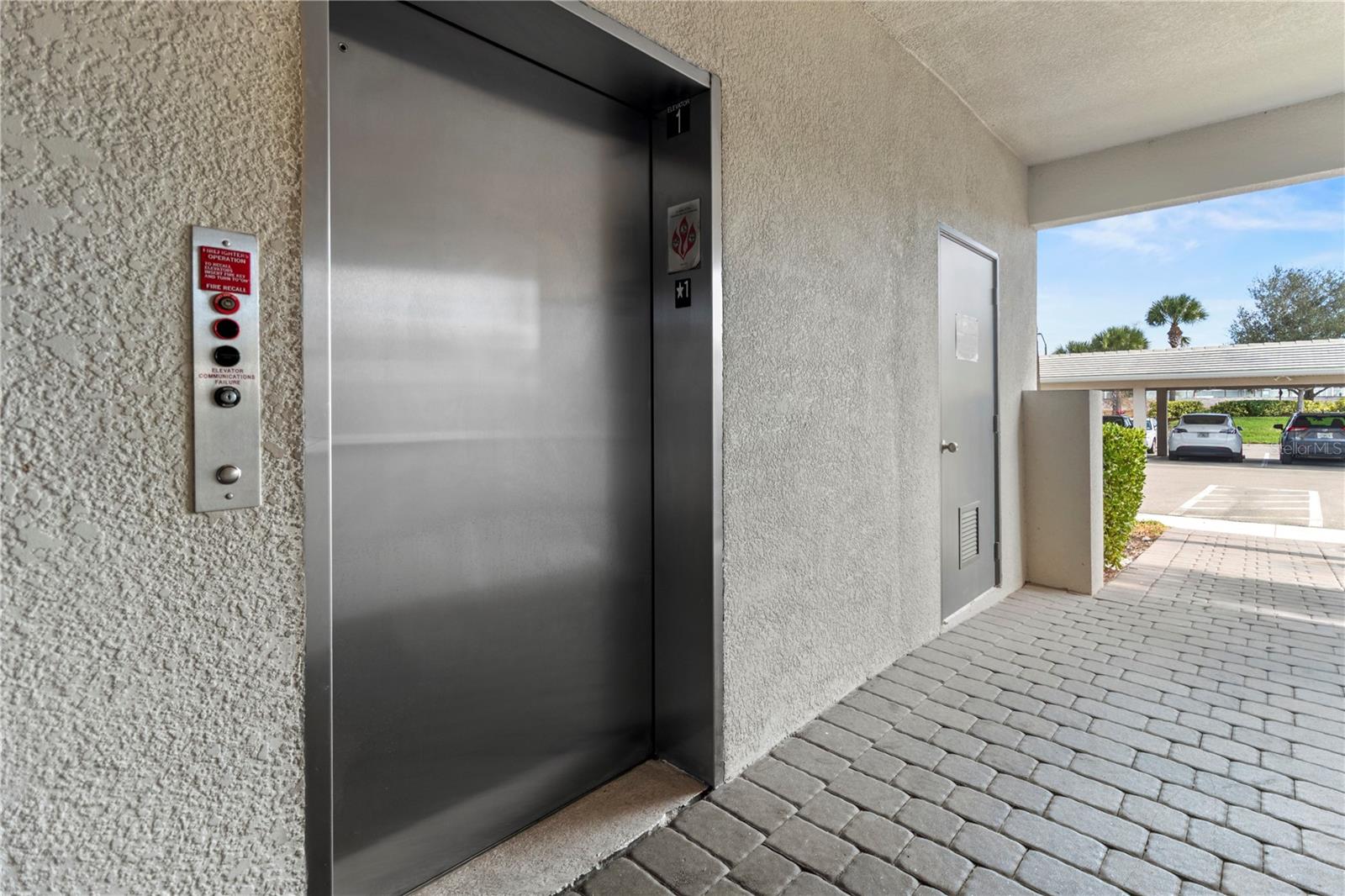 Image 38 of 77 For 1030 Tidewater Shores Loop 401