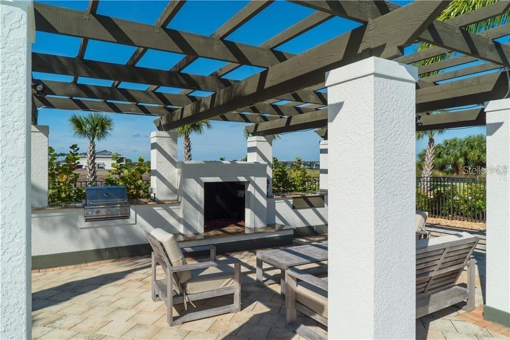 Image 58 of 77 For 1030 Tidewater Shores Loop 401