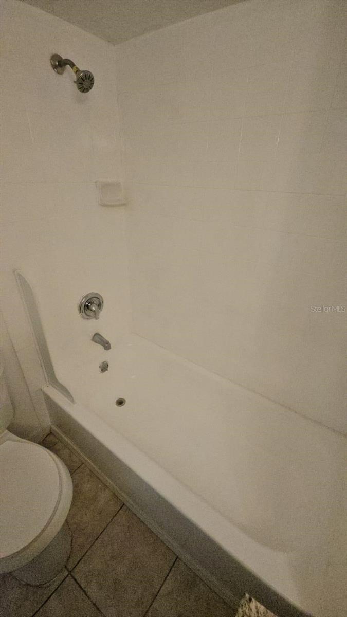 Image 17 of 33 For 4208 8th Street Court E