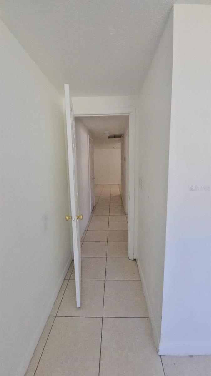 Image 20 of 33 For 4208 8th Street Court E