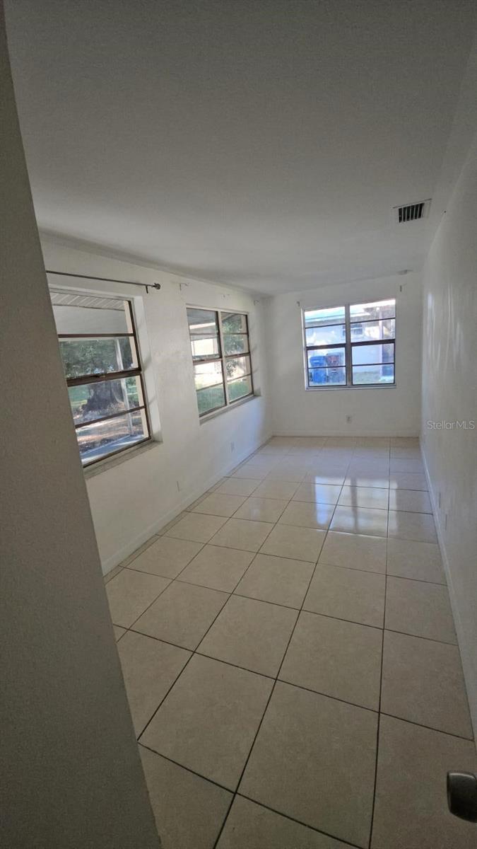 Image 31 of 33 For 4208 8th Street Court E