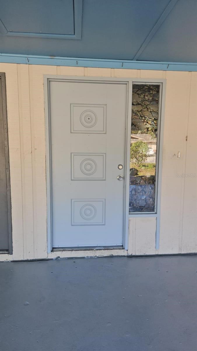 Image 6 of 33 For 4208 8th Street Court E