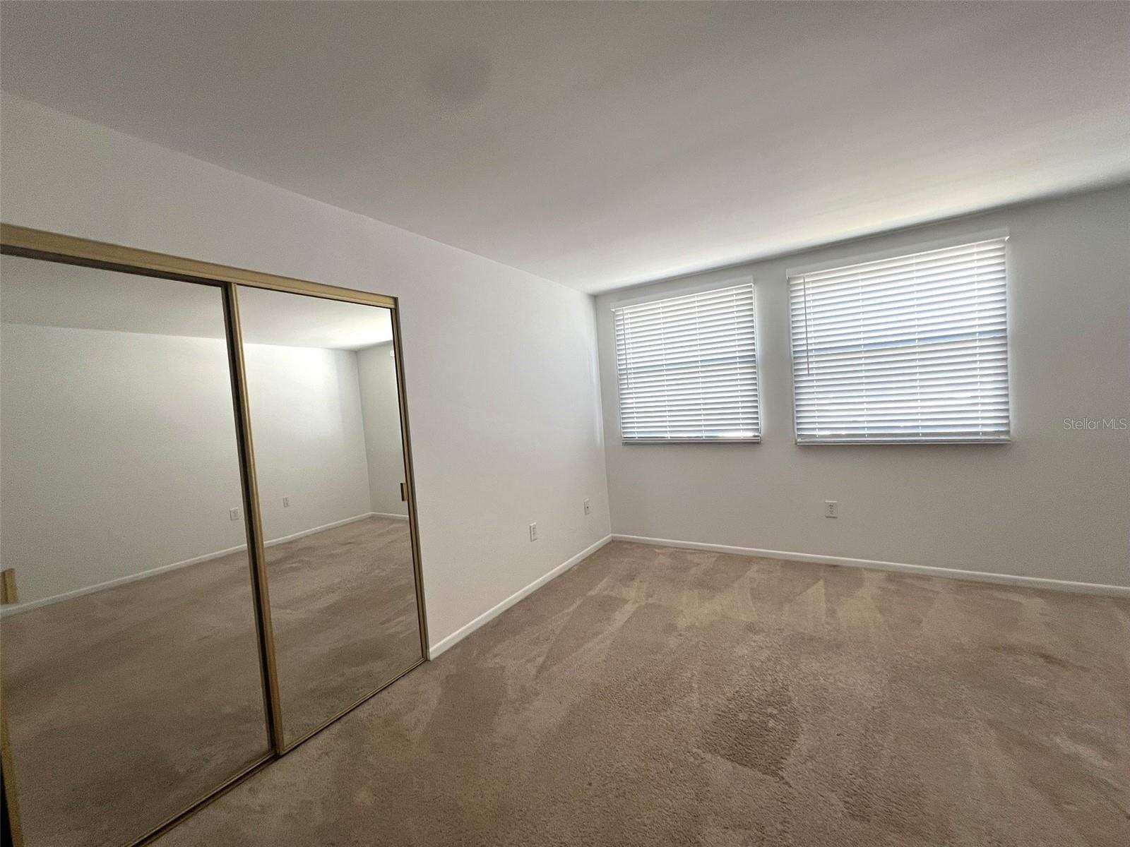 Image 10 of 15 For 5186 Marshfield Lane 92