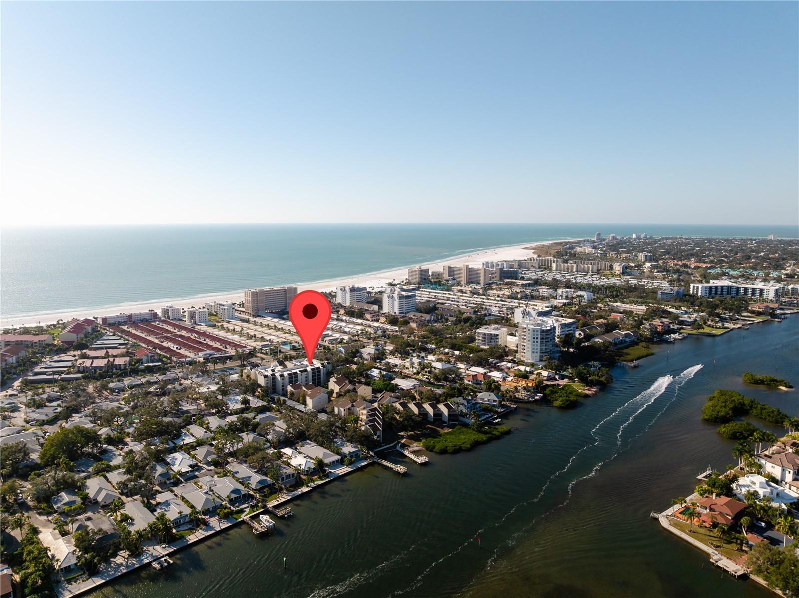 Image 6 of 49 For 6157 Midnight Pass Road E23