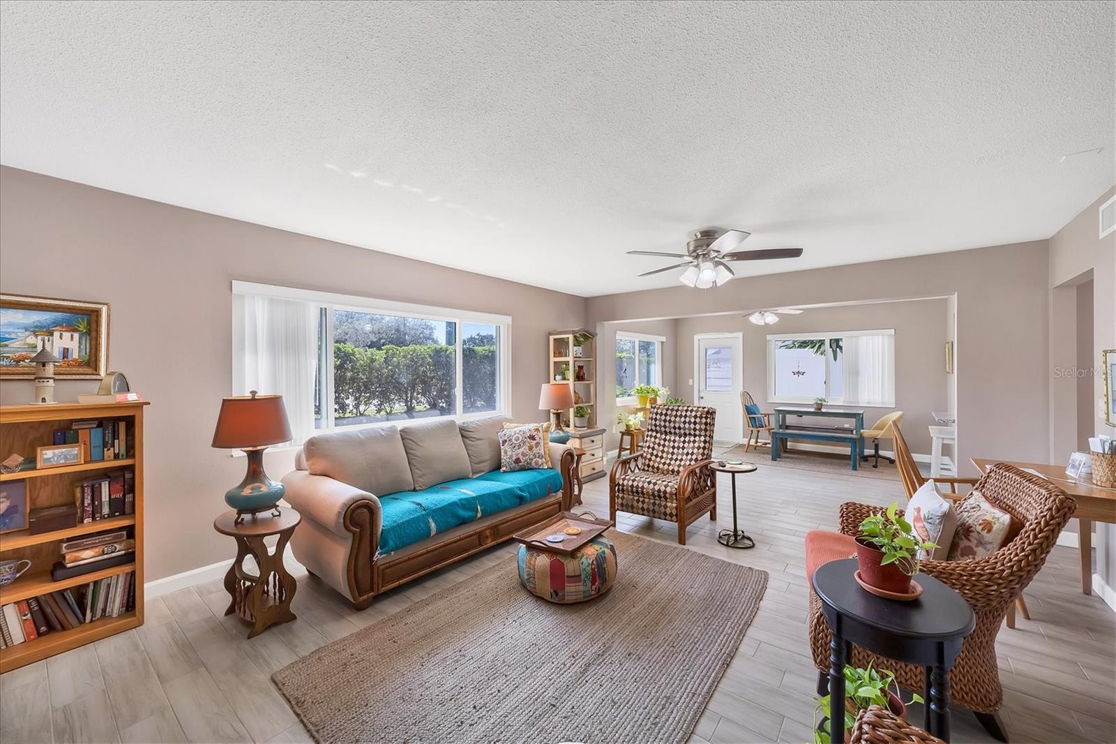 Image 17 of 45 For 3806 Roxane Boulevard 161