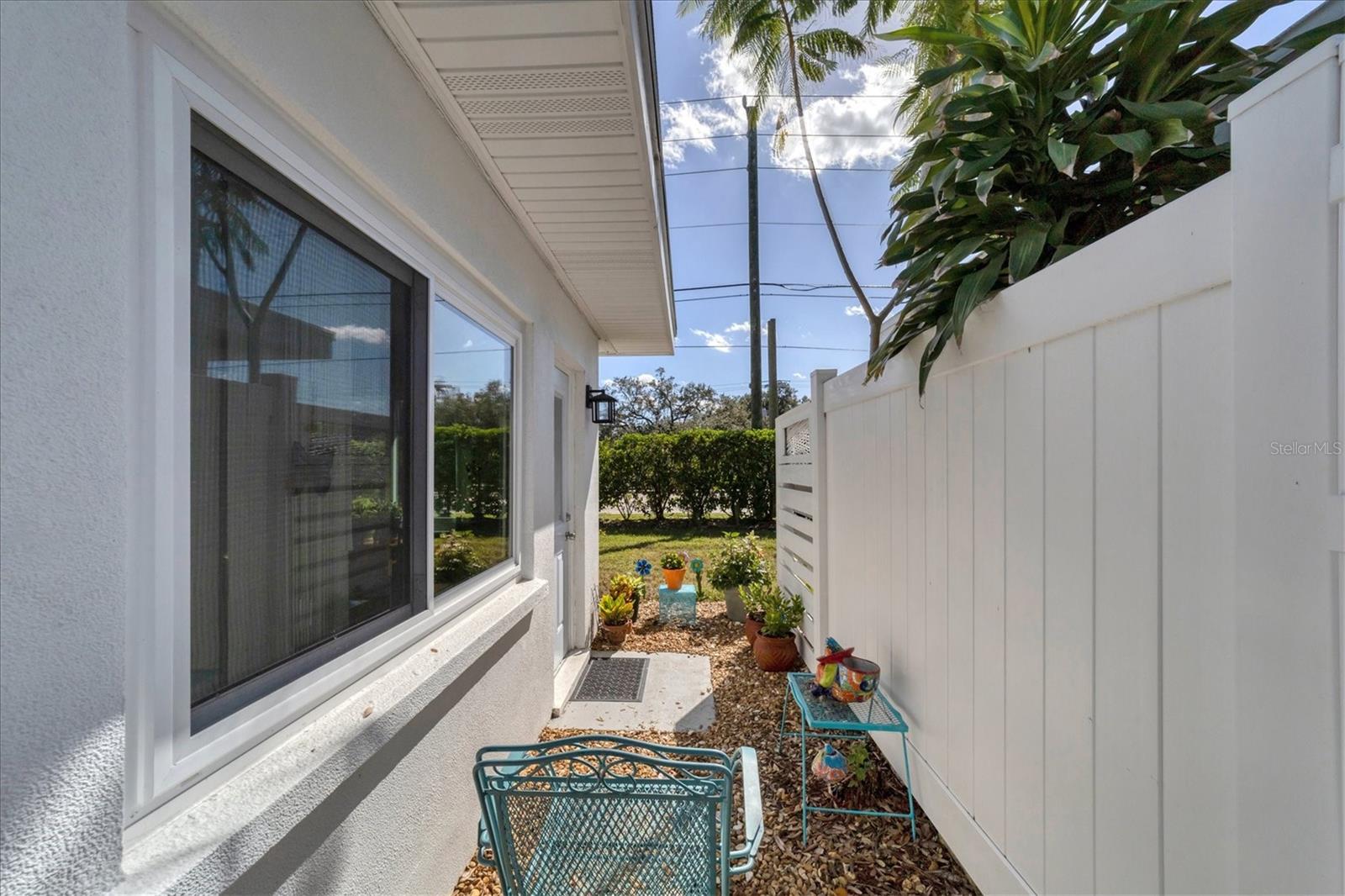 Image 24 of 45 For 3806 Roxane Boulevard 161