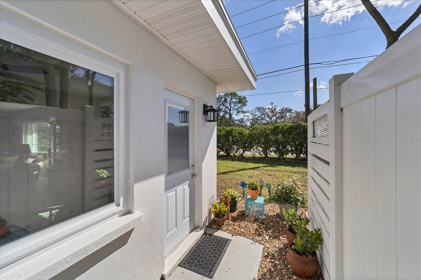 Image 25 of 45 For 3806 Roxane Boulevard 161