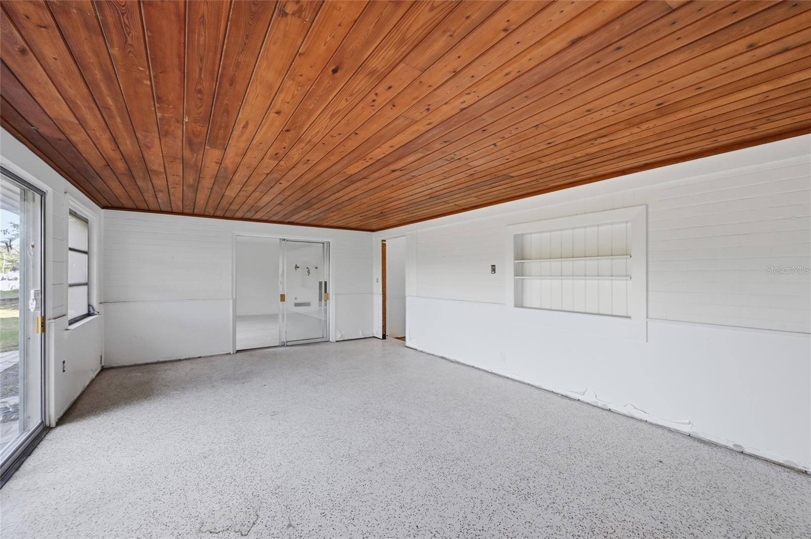 Image 21 of 40 For 514 77th Street