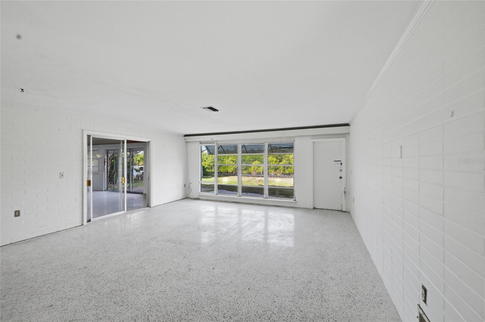 Image 25 of 40 For 514 77th Street