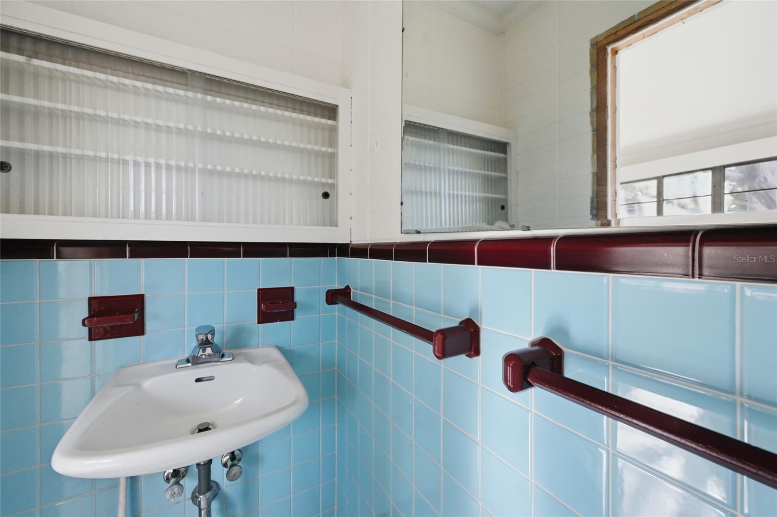 Image 31 of 40 For 514 77th Street