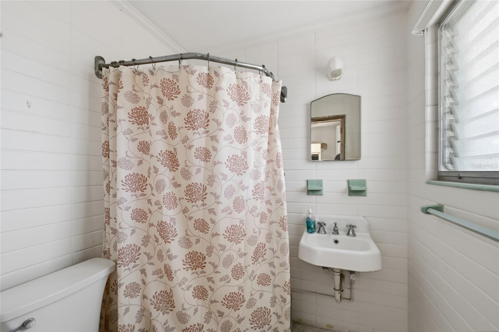 Image 35 of 40 For 514 77th Street