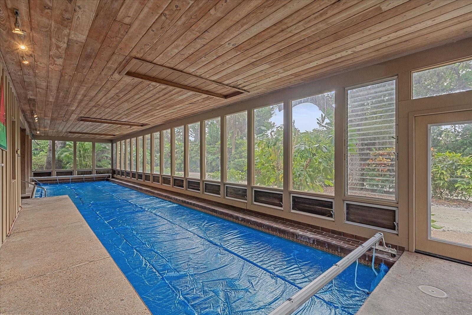 Image 38 of 81 For 3348 Old Oak Drive