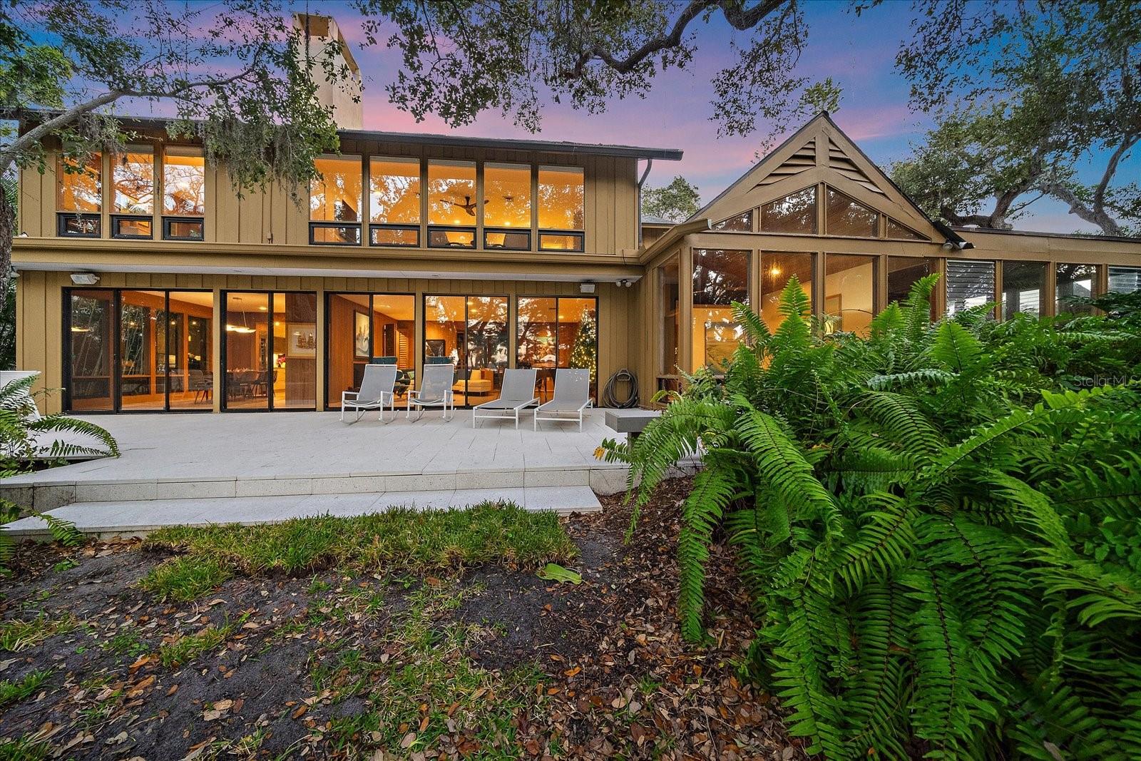 Image 71 of 81 For 3348 Old Oak Drive