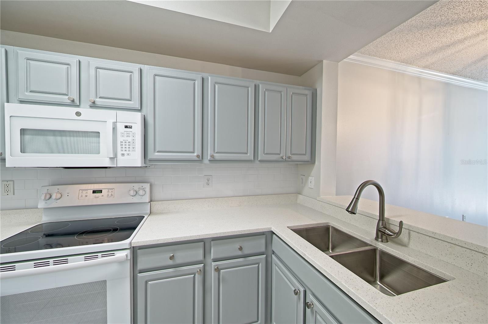 Image 17 of 34 For 5701 Bentgrass Drive 18-206