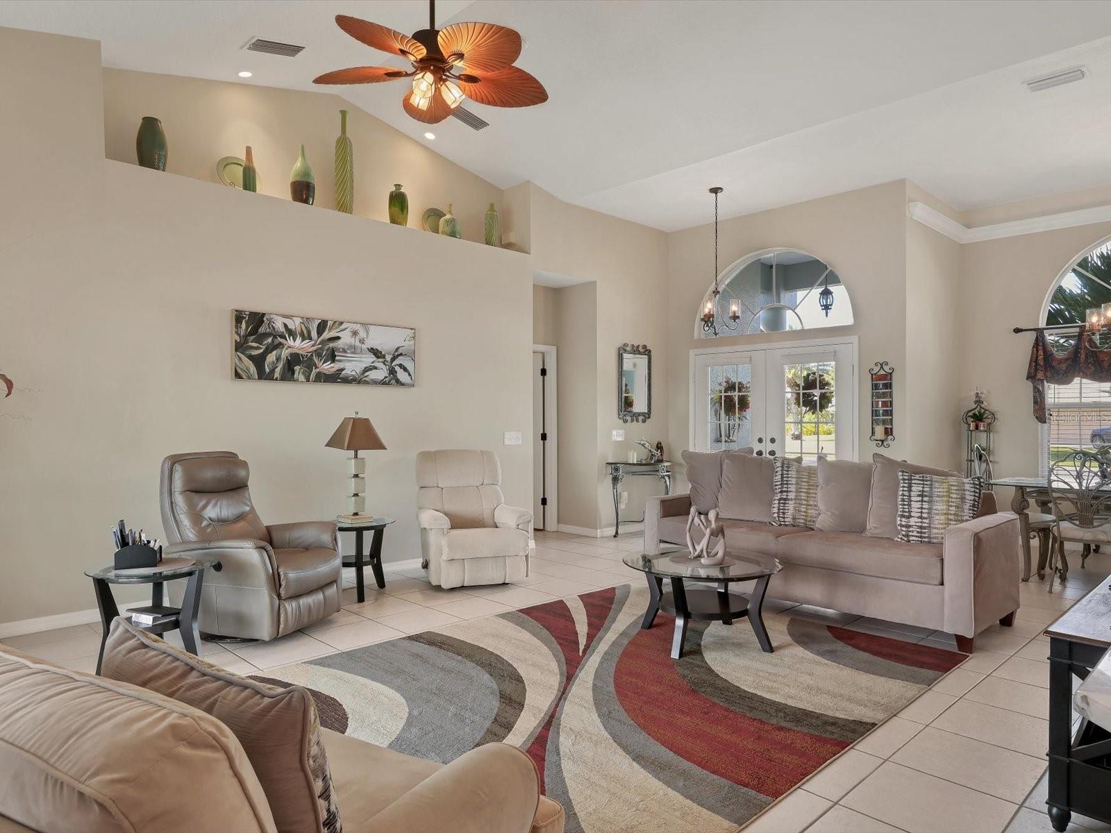 Image 10 of 60 For 6900 Pan American Boulevard