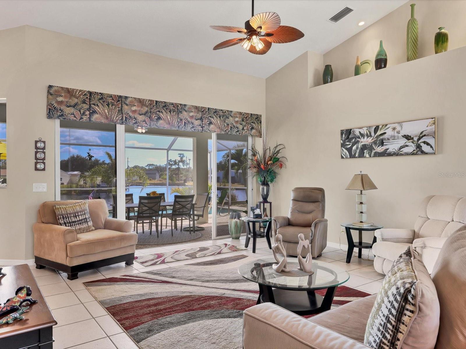 Image 11 of 60 For 6900 Pan American Boulevard