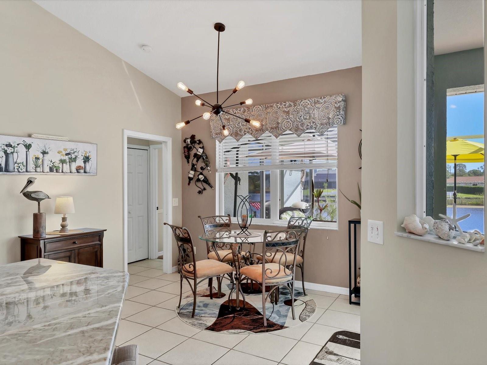 Image 17 of 60 For 6900 Pan American Boulevard