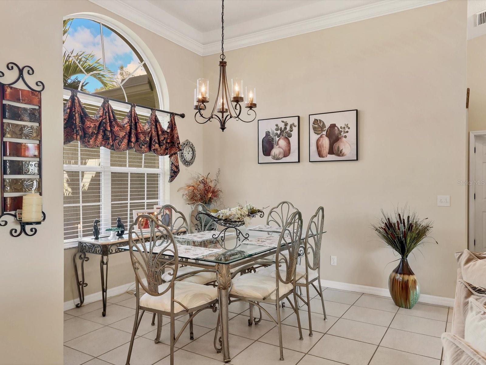 Image 21 of 60 For 6900 Pan American Boulevard