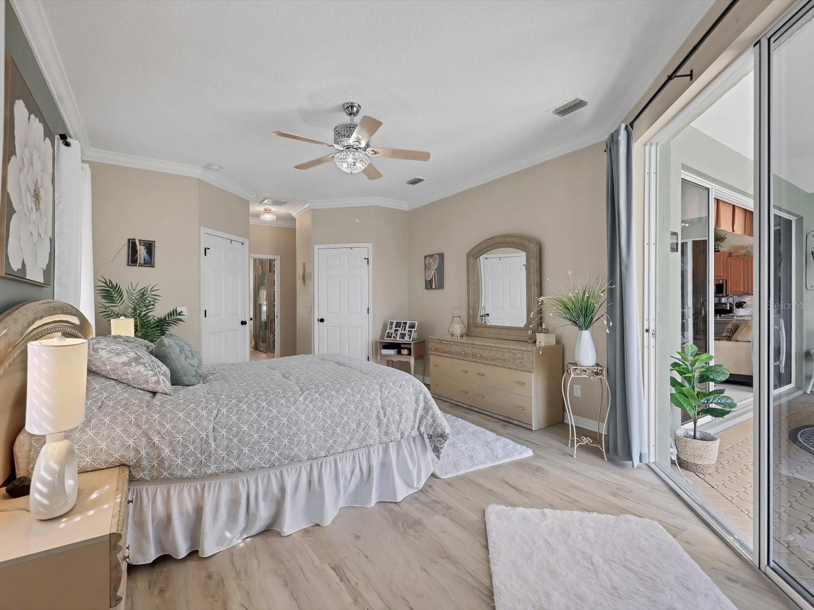 Image 26 of 60 For 6900 Pan American Boulevard