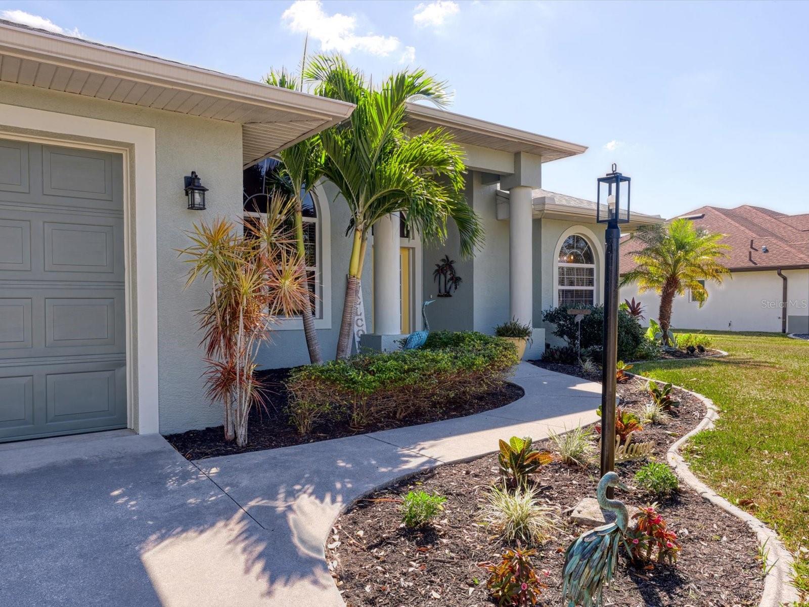 Image 5 of 60 For 6900 Pan American Boulevard