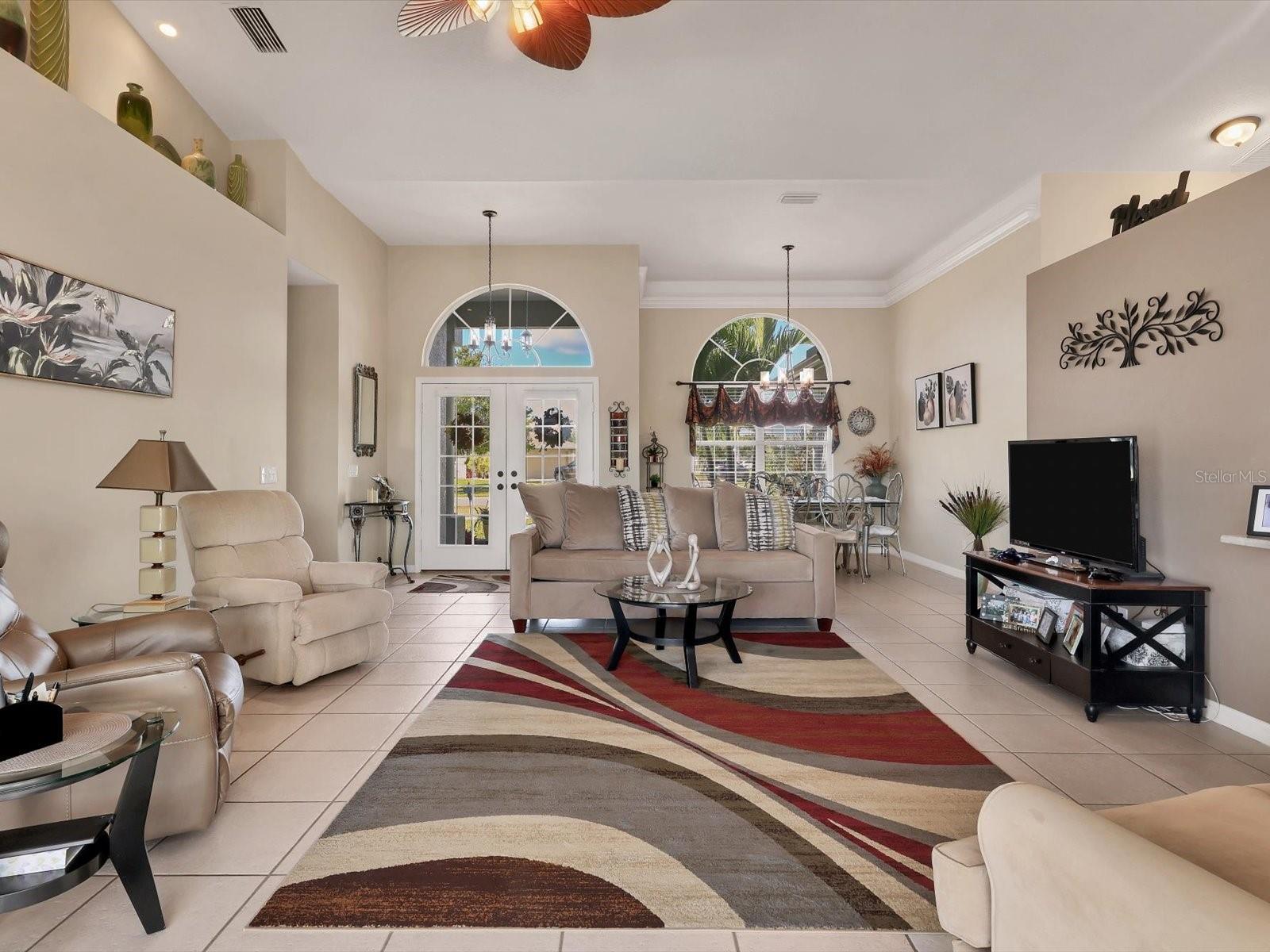 Image 9 of 60 For 6900 Pan American Boulevard