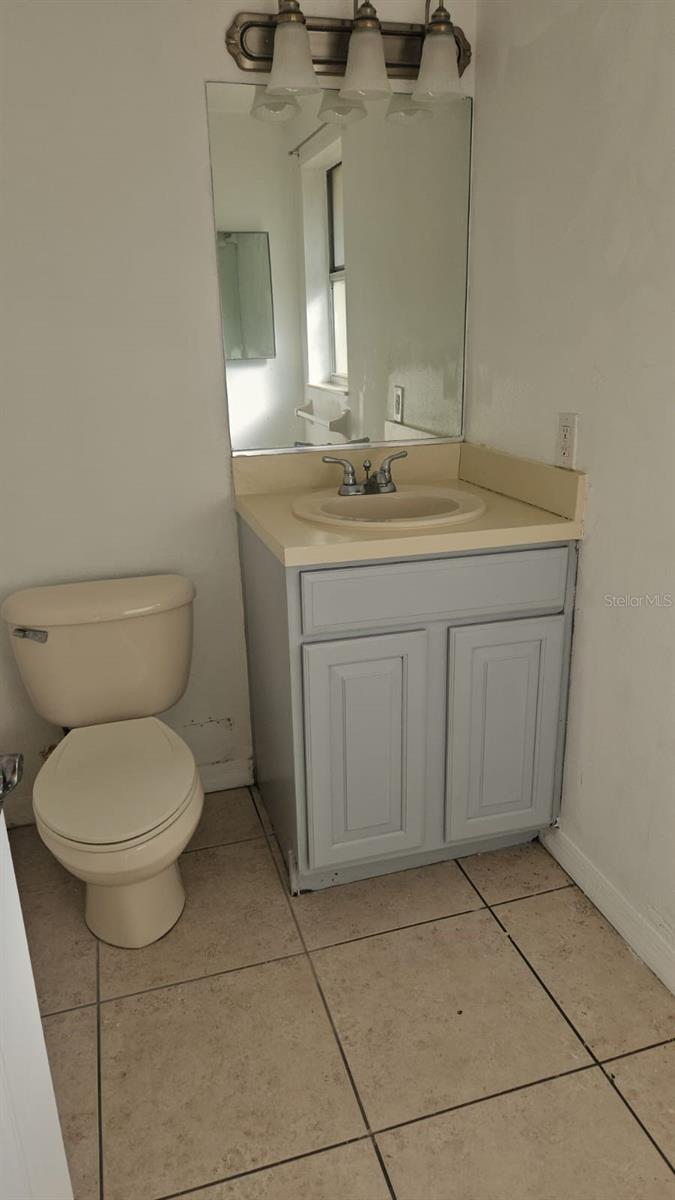 Image 18 of 20 For 4210 8th Street Court E