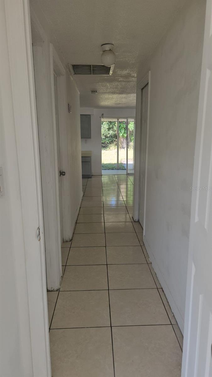 Image 6 of 20 For 4210 8th Street Court E