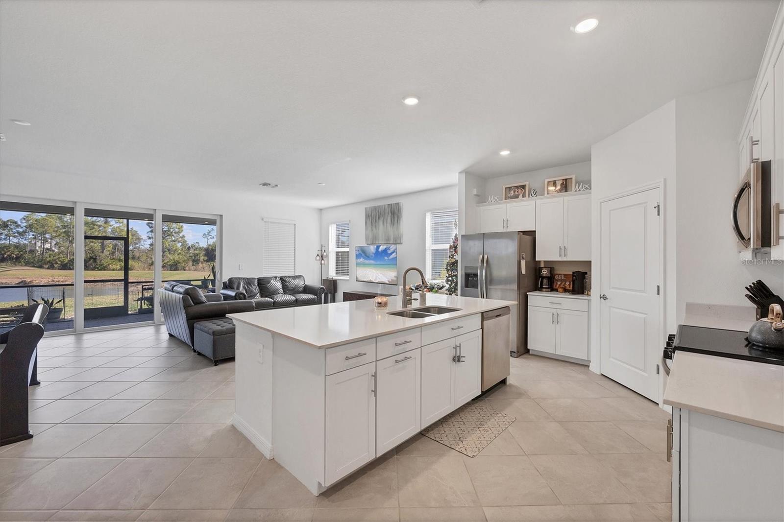 Image 6 of 61 For 11314 Pinot Drive