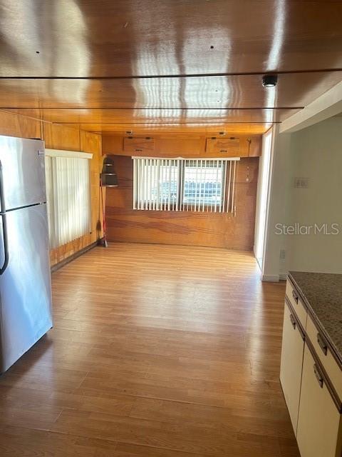 Image 2 of 10 For 1017 51st Avenue Drive W