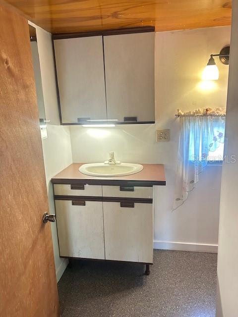 Image 7 of 10 For 1017 51st Avenue Drive W